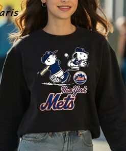Peanuts Charlie Brown And Snoopy Playing Baseball Mets Shirt 2 Peanuts Charlie Brown And Snoopy Playing Baseball Mets Shirt 3