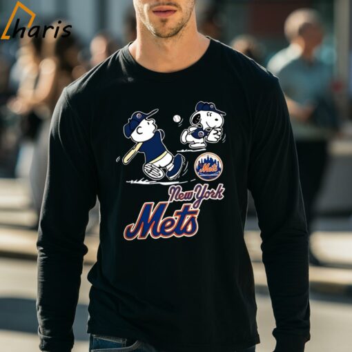 Peanuts Charlie Brown And Snoopy Playing Baseball Mets Shirt