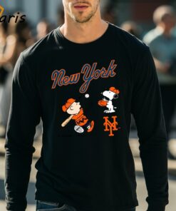 Peanuts Charlie Brown And Snoopy Playing Baseball New York Mets T shirt 4