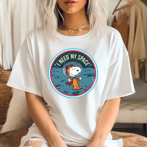 Peanuts Snoopy On The Moon I Need My Space Men’s T-Shirt