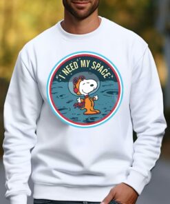 Peanuts Snoopy On The Moon I Need My Space Mens T Shirt 3