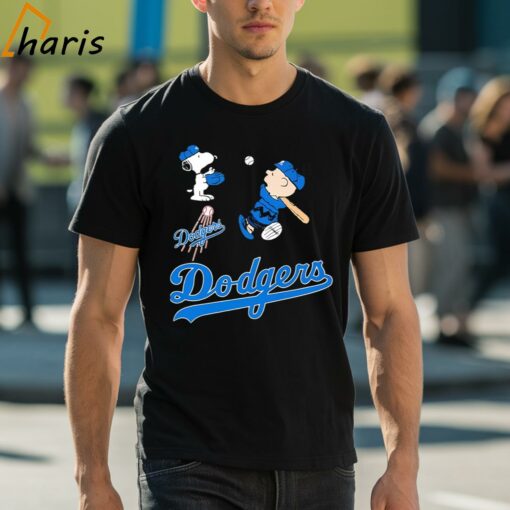 Snoopy And Charlie Brown Playing Baseball Los Angeles Dodgers Shirt