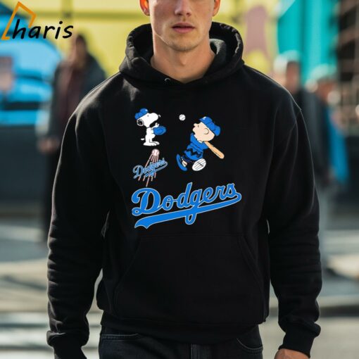 Snoopy And Charlie Brown Playing Baseball Los Angeles Dodgers Shirt