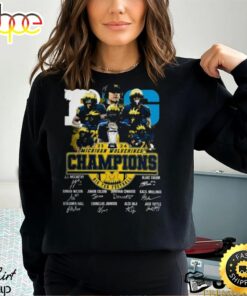 23 24 Michigan Wolverines Champions Member Signatures Shirt