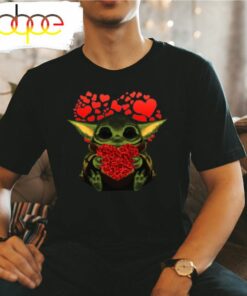 Baby Yoda Heart Roses Valentine Day T-Shirt