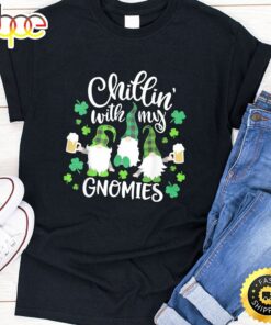 Chillin With My Gnomies Buffalo Plaid Saint Patrick Day Gift T-Shirt