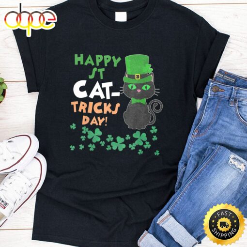 Funny St Pat’s Paddy Patrick Day’s Happy St Cat Tricks Day T-Shirt