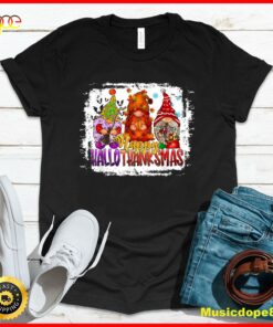 Happy HalloThankMas Gnome Halloween Christmas Thanksgiving T-Shirt