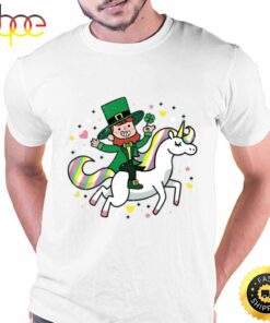 Leprechaun Riding A Unicorn T-shirt Funny St Patrick’s Day T-shirt