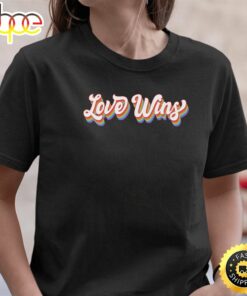 Love Wins Retro Heart Valentine Rainbow Equality Pride LGBT Long Sleeve Valentines Day T-shirt