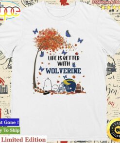 Official Helmet X Snoopy Sleep Life Is Better With Michigan Wolverines Thanksgiving Art T-shirt