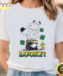 Official Peanuts Snoopy Lucky St Patrick’s Day T-shirt