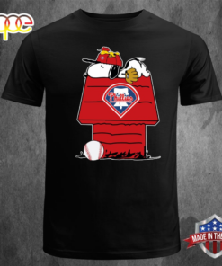 Philadelphia Phillies Snoopy Brown Philadelphia Unisex T-shirt