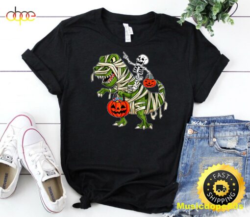 Skeleton Riding Mummy Dinosaur T rex Halloween Funny Pumpkin T-Shirt