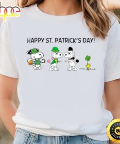 Snoopy And Friends In Happy Patrick’s Day T-Shirt