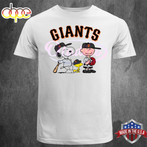 Snoopy Charlie Brown Giants Baseball MLB T-shirt