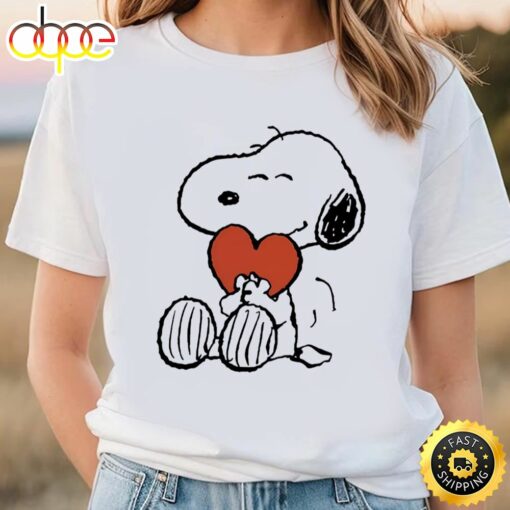 Snoopy Hugs Heart Snoopy Classic T-Shirts