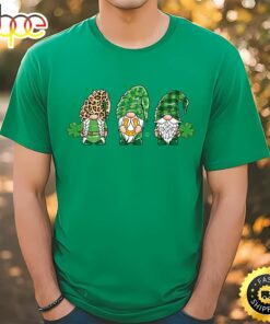 St Patrick’s Day Gnomes Leopard Plaid T-Shirt