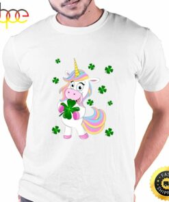 St Patrick’s Day Lucky Unicorn Holding a Four Leaf Clover T-Shirt