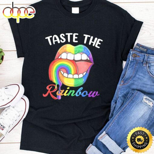 Taste The Rainbow Sexy Lips LGBT Pride Gay Rainbow Valentines Day T-shirt