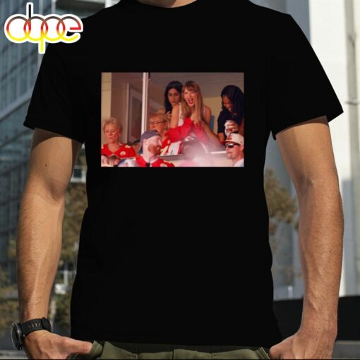 Taylor Swift Dating Rumors Travis Kelce T-Shirt