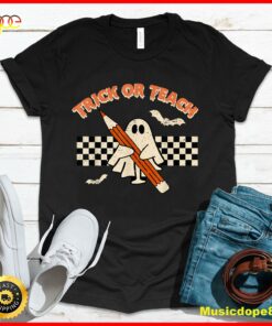 Trick Or Teach Funny Teacher Halloween Costume Men Women T-Shirt