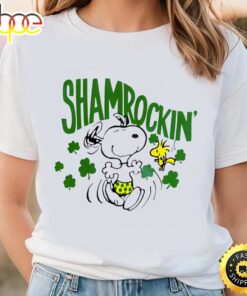 Vintage Snoopy Peanuts Shamrockin St Patrick’s Day Shirt