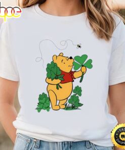 Winnie The Pooh And Lucky Clovers Saint Patricks Day Shirt