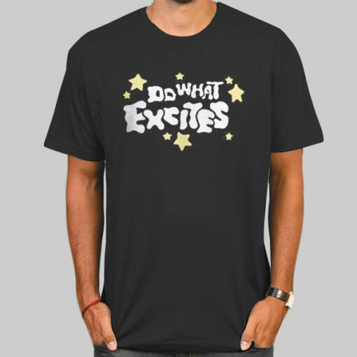 Kelly Wakasa Merch Do What Excities Sweatshirt Cheap