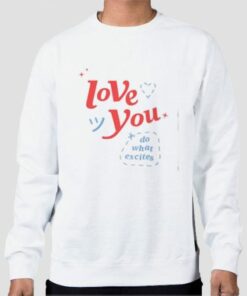 Kelly Wakasa Merch Love You Sweatshirt Cheap 4