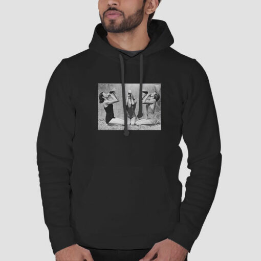 Mugshot Three Girlfriends Drinking Sweatshirt Cheap