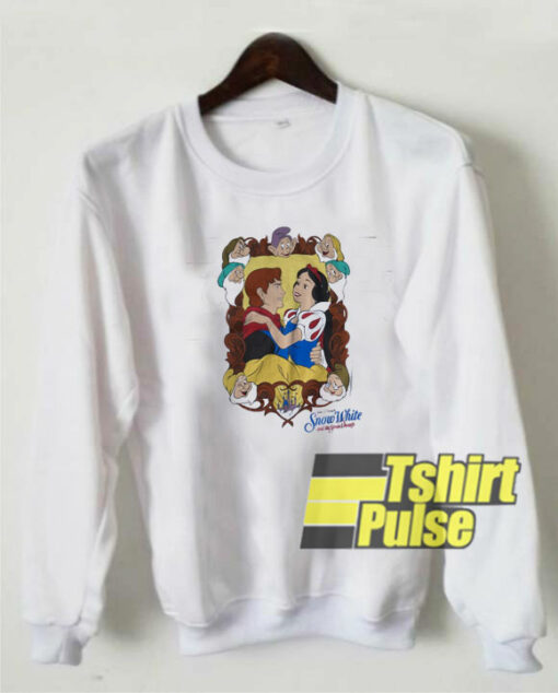 Snow White n 7 Dwarfs sweatshirt