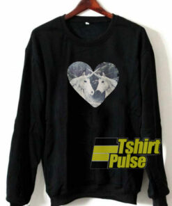 Unicorn Love Graphic sweatshirt