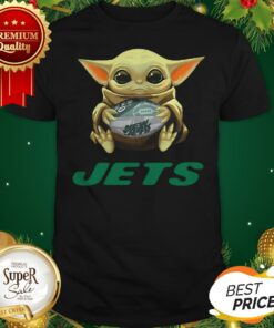 Baby Yoda Hug New York Jets Star Wars Mandalorian Shirt