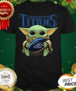 Baby Yoda Hug Tennessee Titans Star Wars Mandalorian Shirt