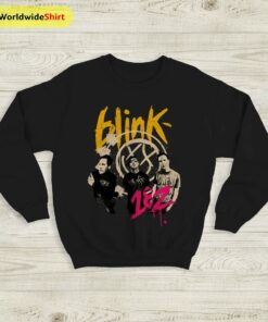 Blink-182 Vintage Tour 90’s Sweatshirt Blink-182 Shirt Music Shirt