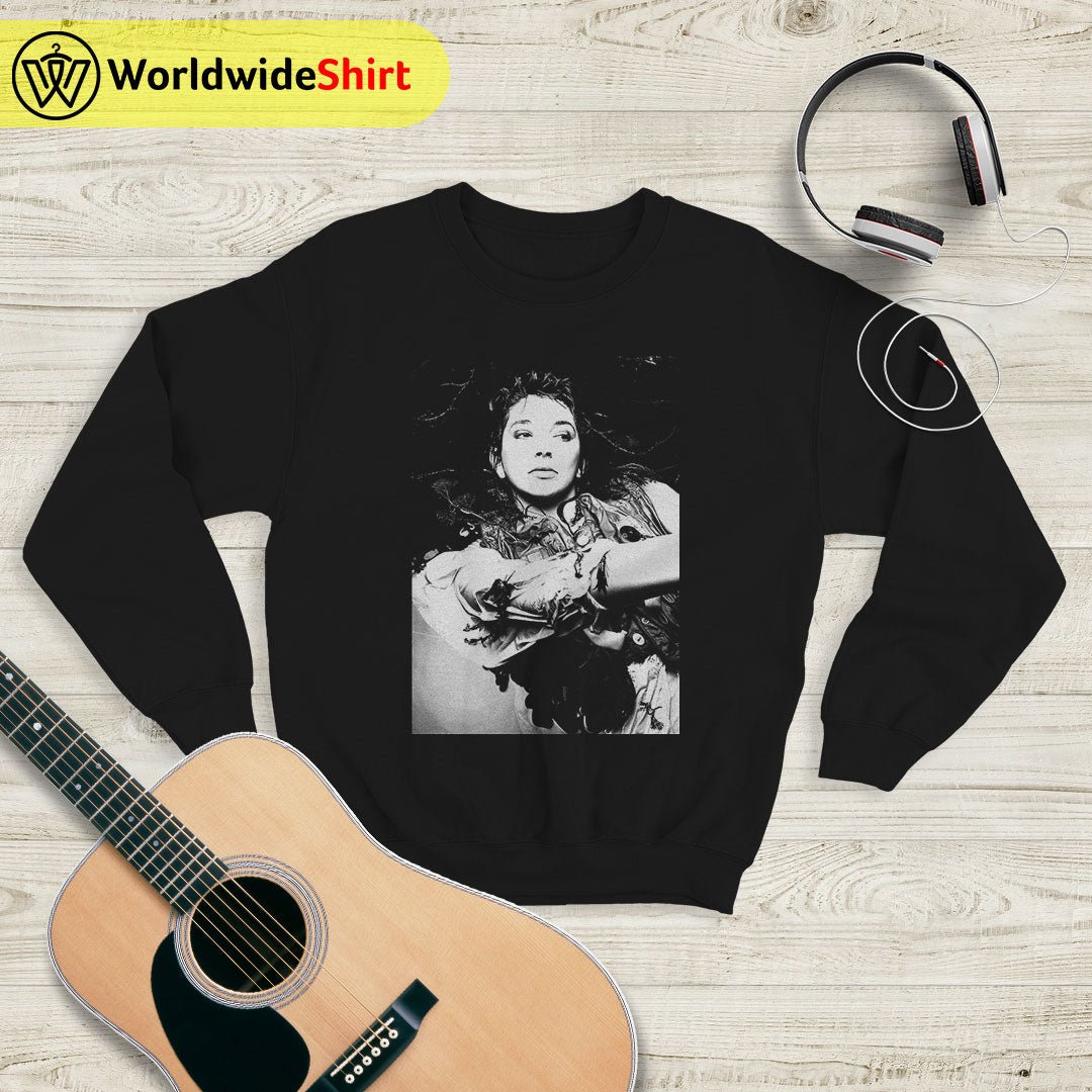 Kate Bush 90's Photoshoot Sweatshirt Kate Bush Shirt Music Shirt Kate Bush 90's Photoshoot Sweatshirt Kate Bush Shirt Music Shirt