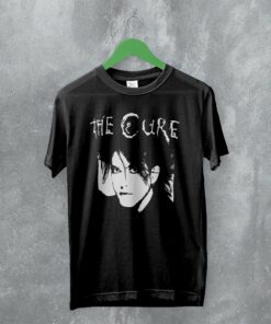 The Cure T-Shirt Robert Smith Shirt Vintage Goth Rock Graphic Tee